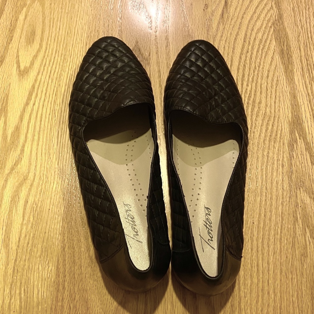 Trotters Loafers